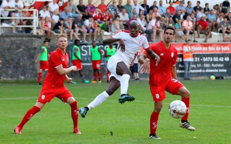 阿贾克斯：欧冠烽火中的青春涅槃